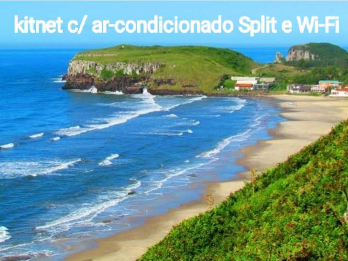 Kitnet S2 Em Torres-Rs - Na Mais Bela Praia Gaucha - Cozinha - Banheiro - Ar Condicionado - Tv Smart 32' - Wi-Fi - Estacionamento - Anfitria Superhost No Bnb Ngoại thất bức ảnh
